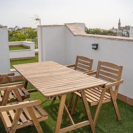 Optimus Corazon De Triana Apartment Sevilla Exterior foto