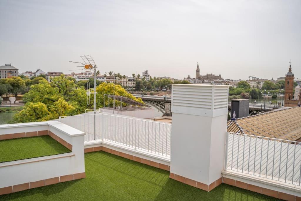 Optimus Corazon De Triana Apartment Sevilla Exterior foto