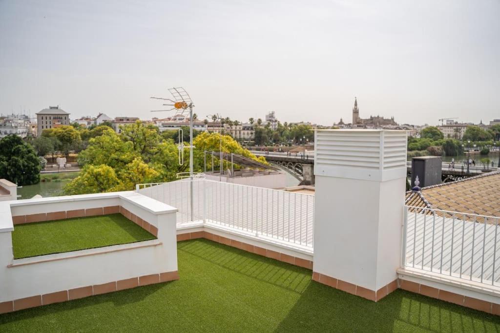 Optimus Corazon De Triana Apartment Sevilla Exterior foto